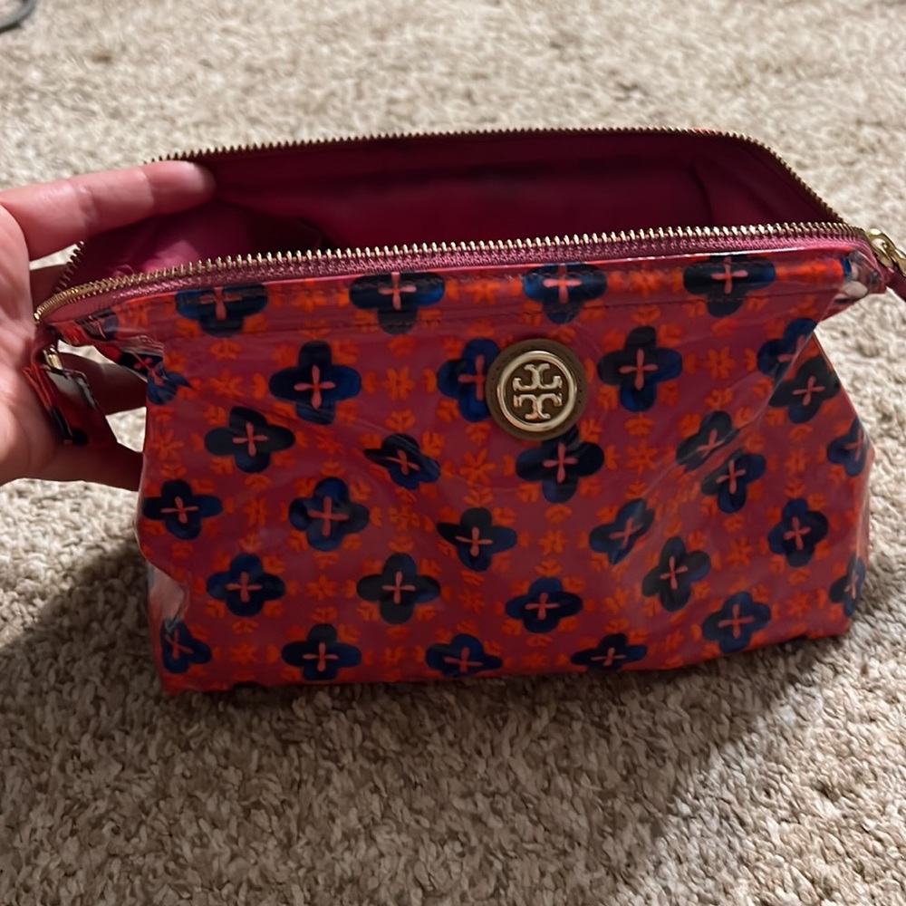 Tory Burch Makeup Bag - Picture 3 of 5